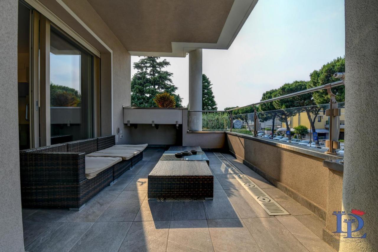 Desenzanoloft Oscar Luxury Suite Desenzano del Garda Exterior foto