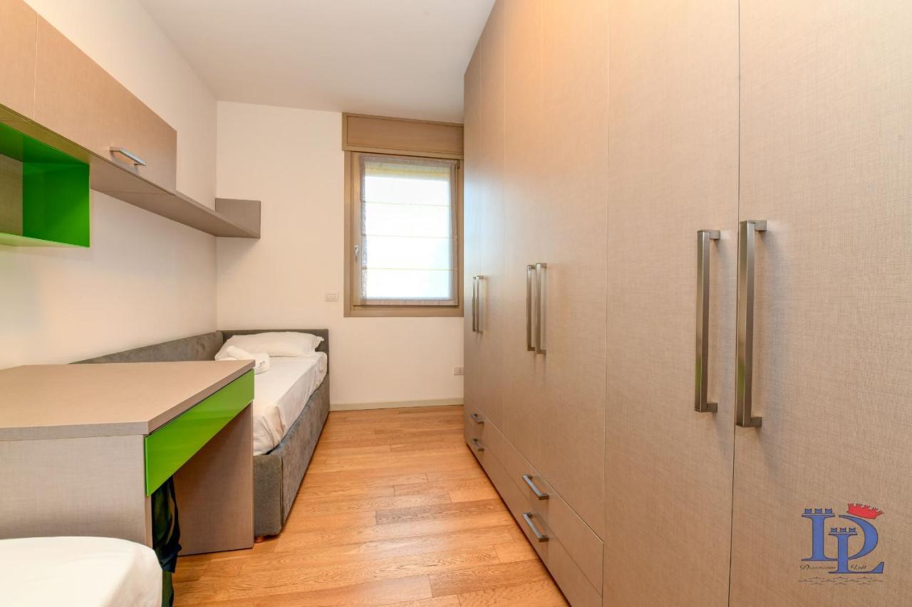 Desenzanoloft Oscar Luxury Suite Desenzano del Garda Exterior foto